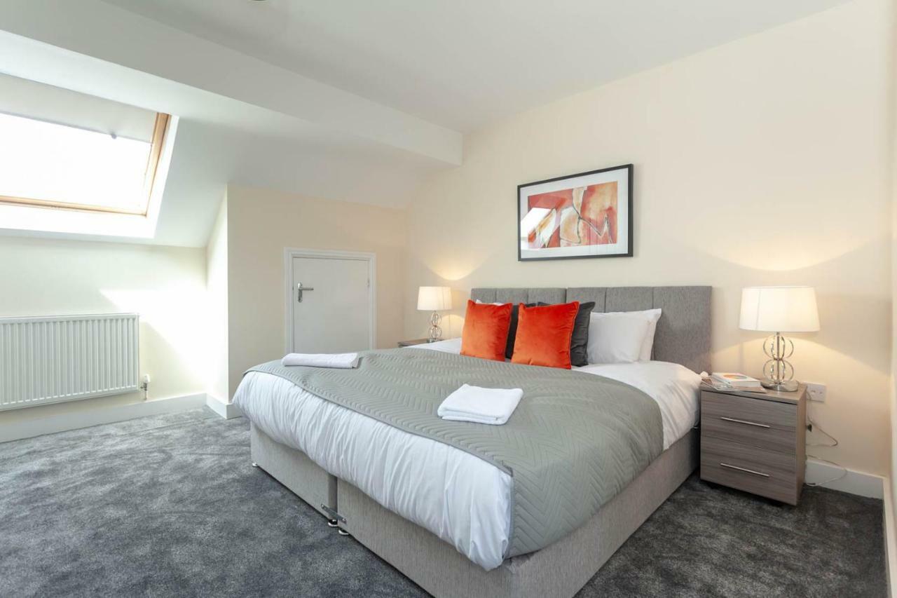 4 Bed Home, Driveway Parking Ideally Located In Latchford, Warrington - Executive St Marys House Kültér fotó
